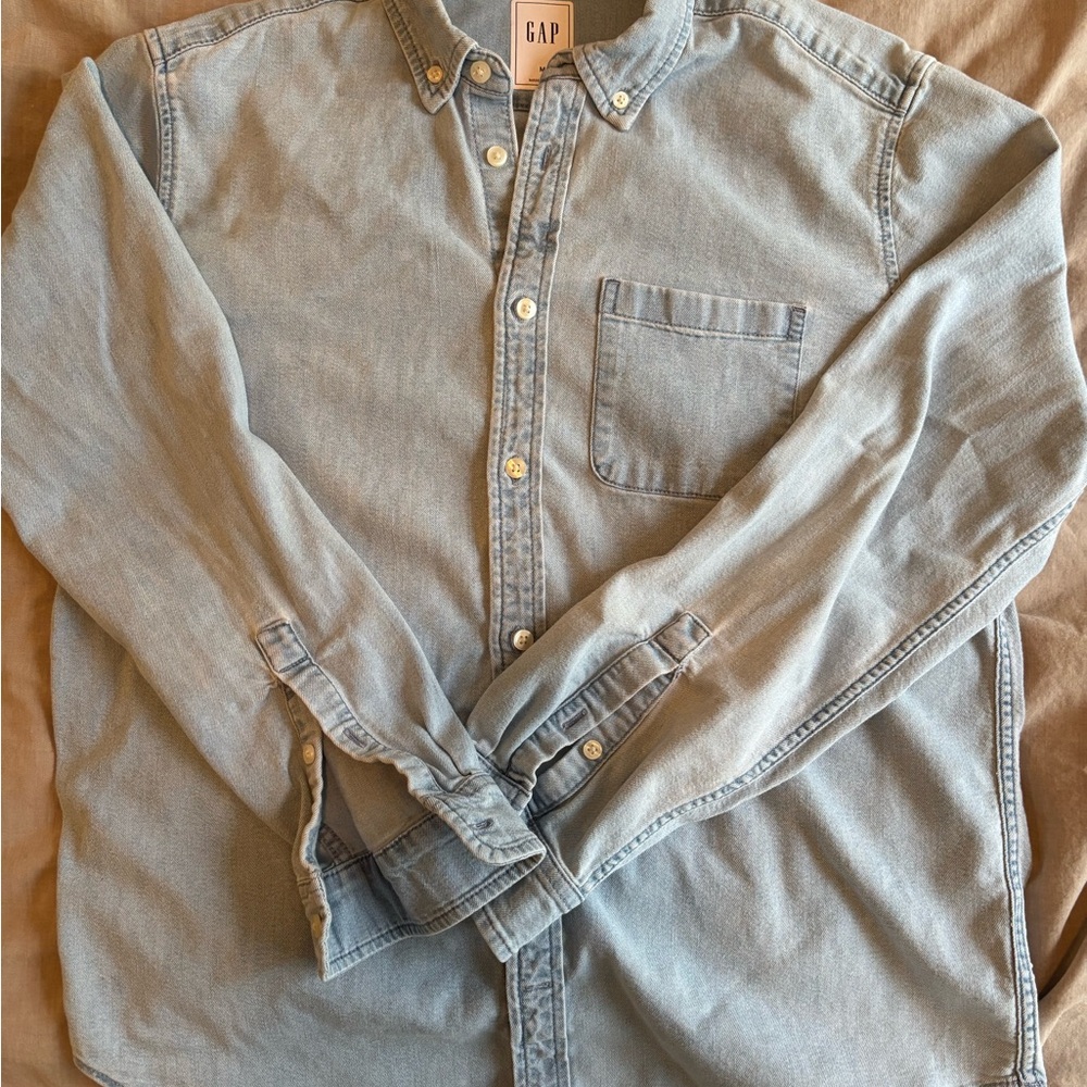 GAP Men's Casual Light Blue Shirt